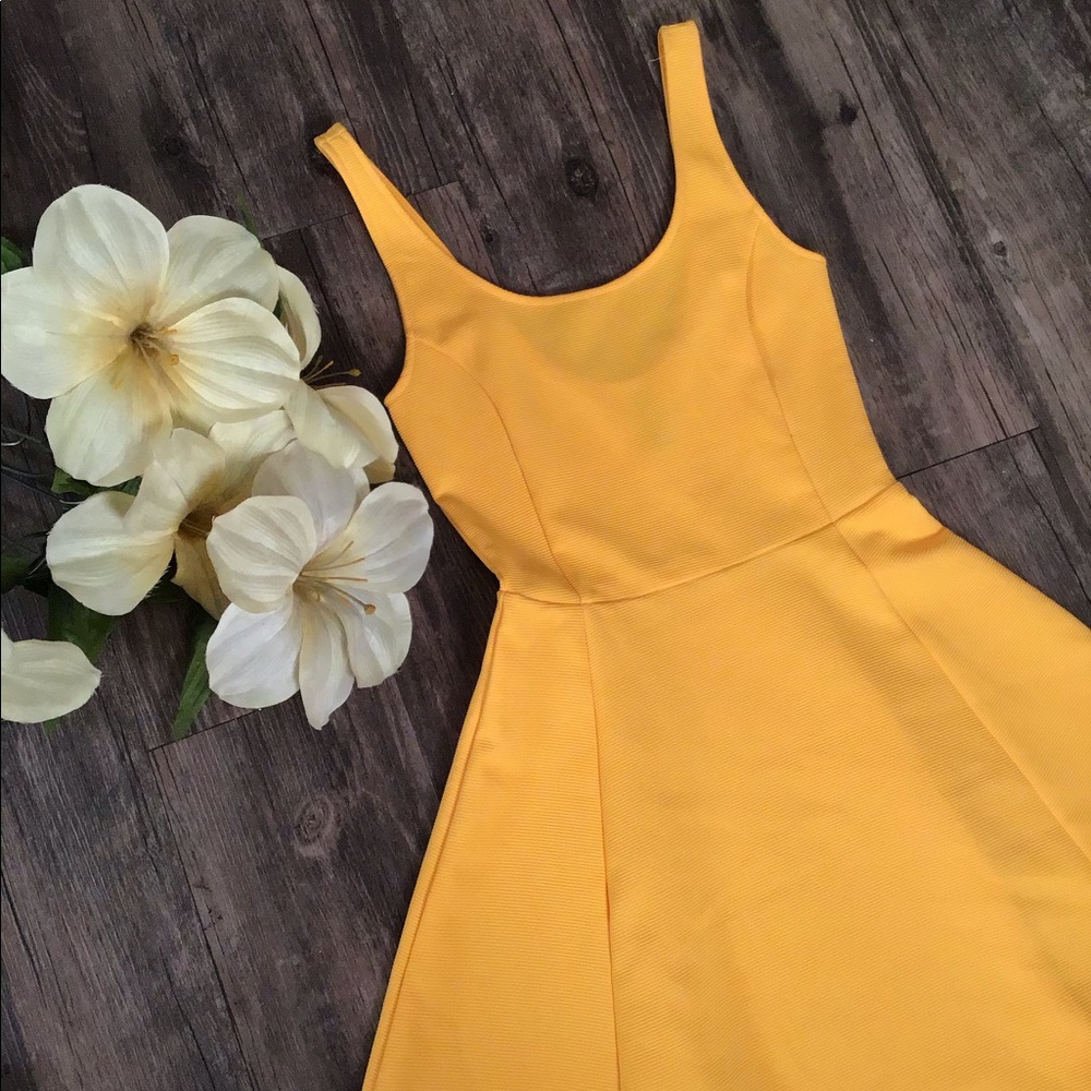 H&M dress